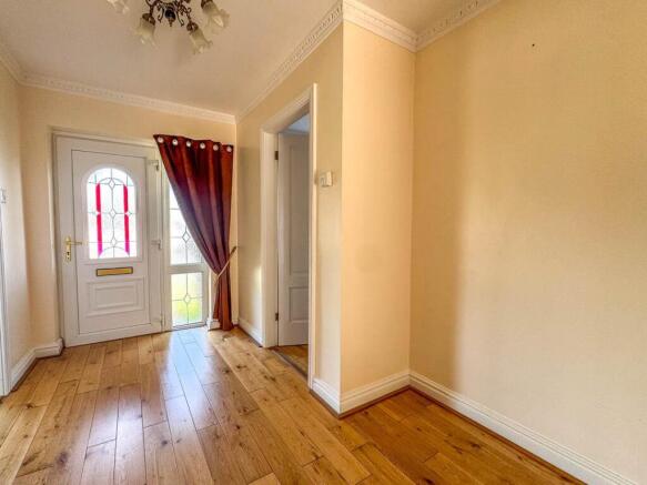 1 Stevenson Way, Farmhill (20).jpg