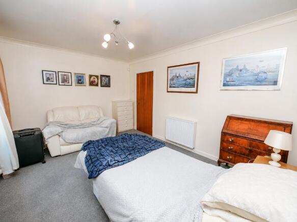 Walmer Court, Birkdale, Southport, Merseyside, PR8 4SW photo 4