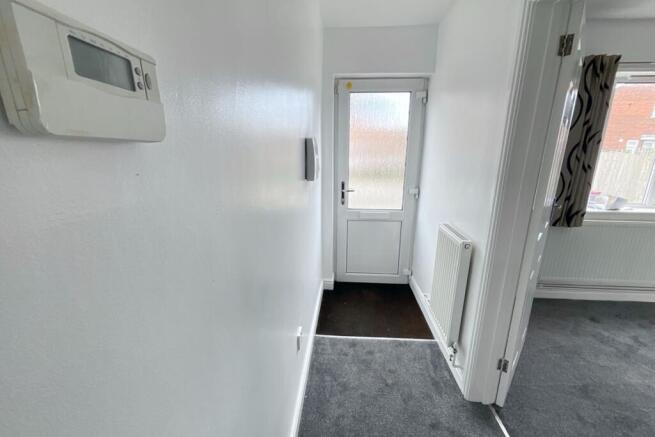 2 bed Flat for sale Image 10