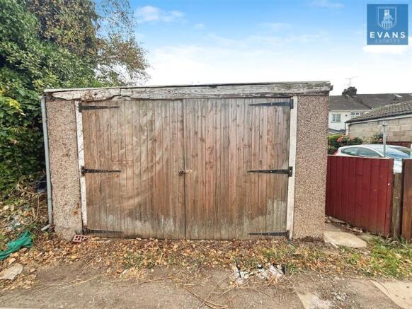 Garage/Rear Access