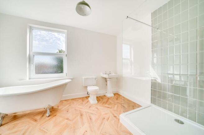 Leswell Street, Kidderminster, DY10 photo 4