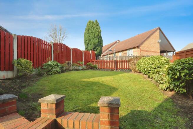 Badger Rise, Sheffield, South Yorkshire, S13 photo 4
