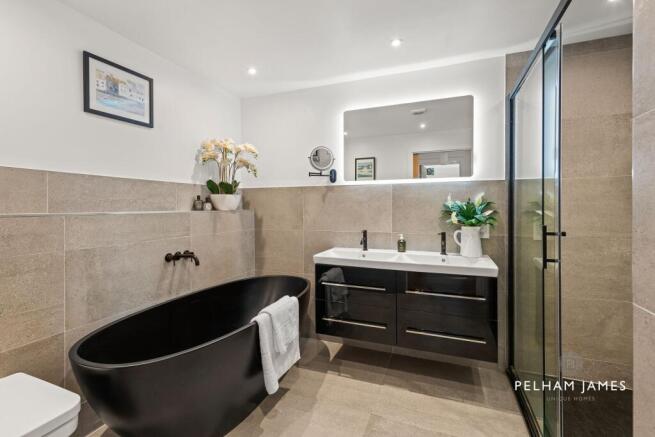 Family Bathroom, The Barn, Empingham