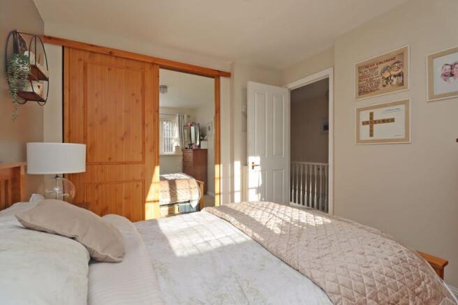 MAIN BEDROOM