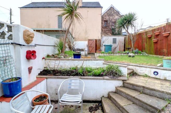Garden .1.jpg