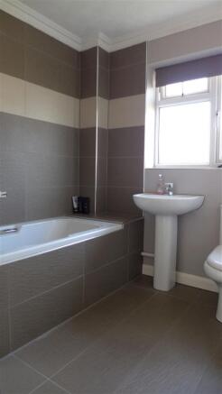 Main Bathroom
