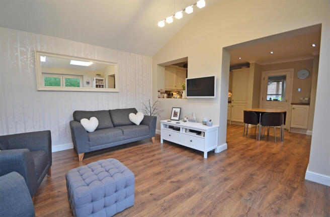 family room kitch...