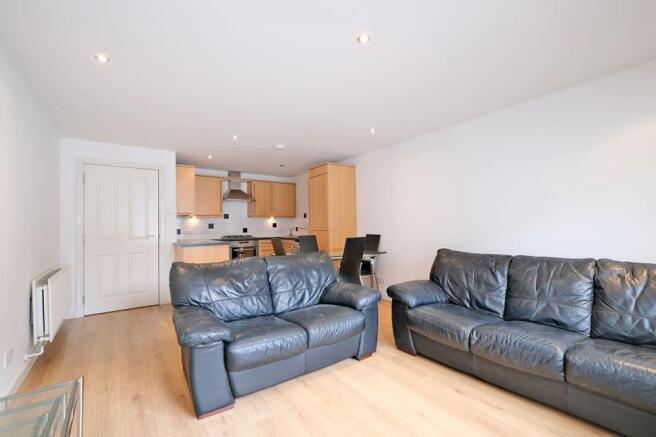Lounge-Kitchen
