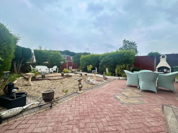 Photo 23