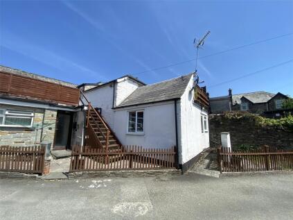 Newport Square, Launceston, Cornwall, PL15