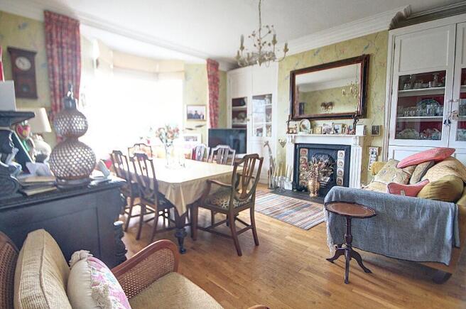 5 bed Terraced for sale Image 5