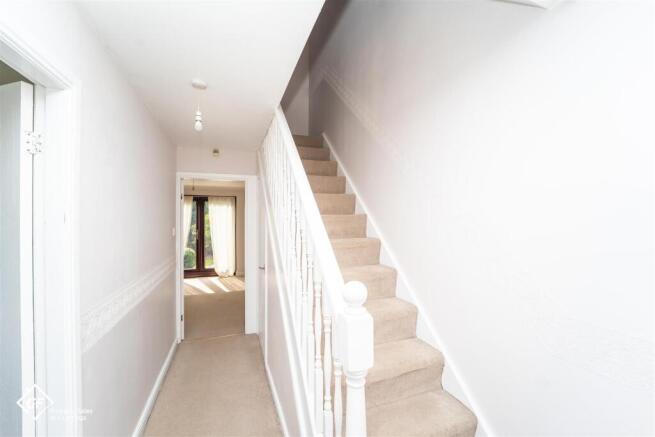 Dalesview Crescent, Heysham, Morecambe photo 4
