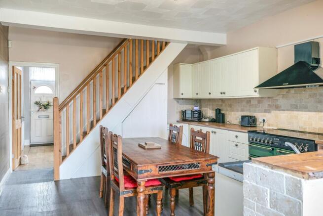 3 bed Terraced for sale Image 7