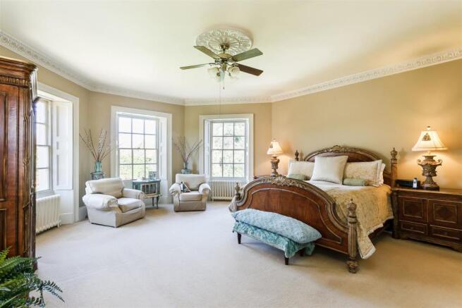 8283274-interior29.jpg