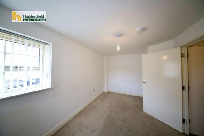 2 bed Semi-Detached for sale Image 8