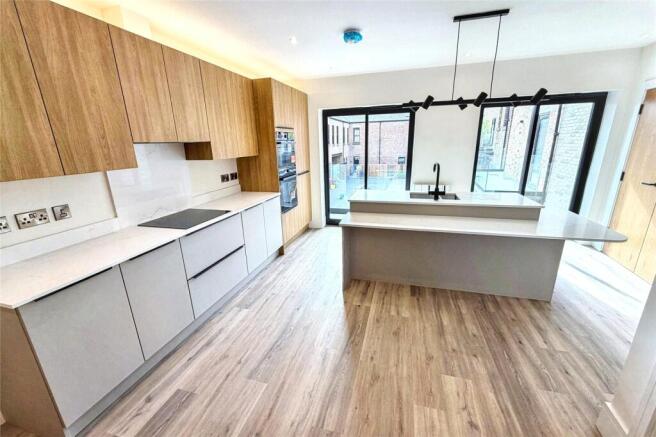 Kitchen Lounge