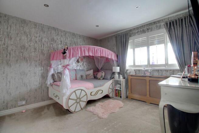 Bedroom 2 (Double)