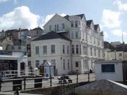 3, The Pier Apartments, Prince Of Wales Pier, Falmouth TR11 3DF