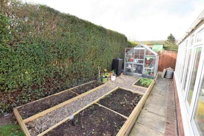 GARDEN VIEW 3
