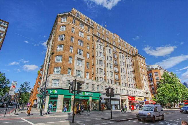 Flat 96 Forset Court, Edgware Road, Paddington, London, W2 2RF
