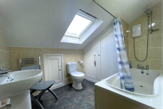 2 bed Semi-Detached for sale Image 7