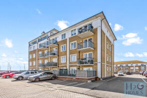 Flat 3, Copenhagen Court, The Strand, Brighton Marina, Brighton BN2 5XL