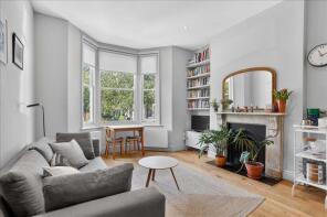 94, Huddleston Road, London N7 0EG