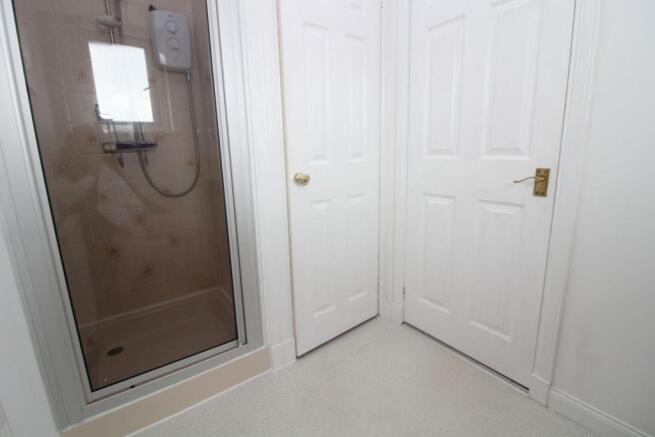 Master En-suite
