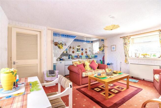 Kitchen/Living Room