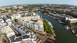 Flat 7, Quay Point, Lime Kiln Road, City Centre, Bristol BS1 5AD
