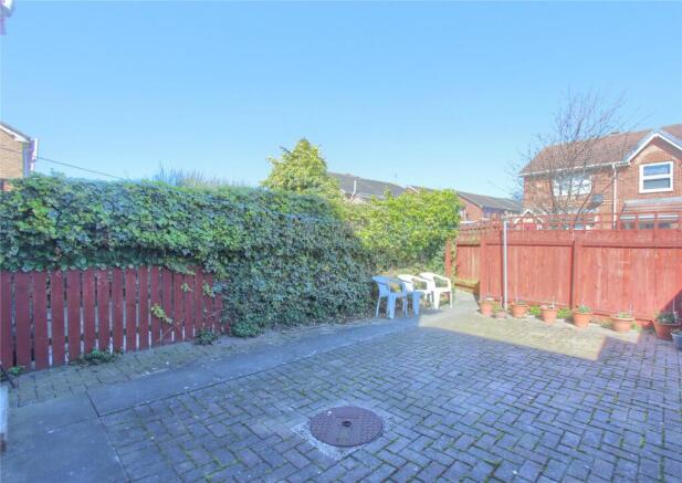 2 bed Semi-Detached for sale Image 12