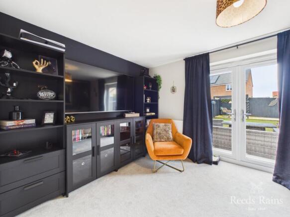 2 bed Semi-Detached for sale Image 12