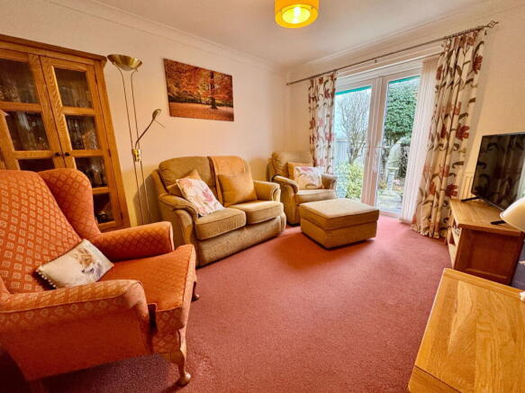 2 bed Semi-Detached Bungalow for sale Image 4