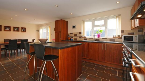 Kitchen Diner