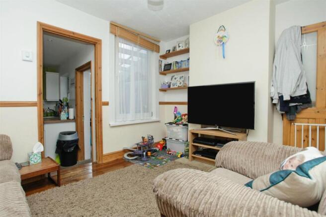 Photo 6