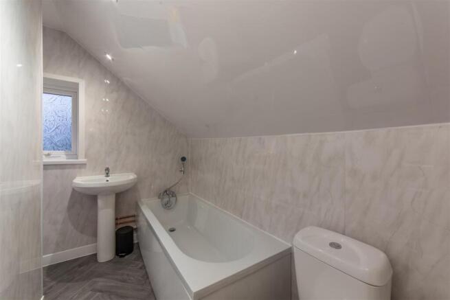 136 Edlogan Way-23.jpg