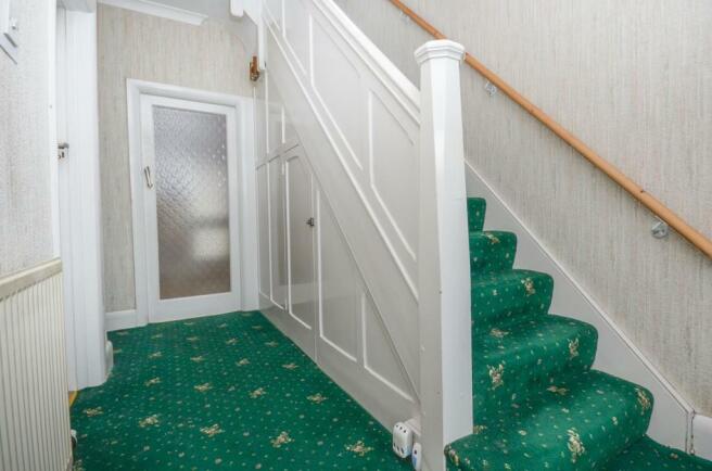 Entrance hall.jpg