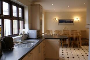 Kitchen/Dining