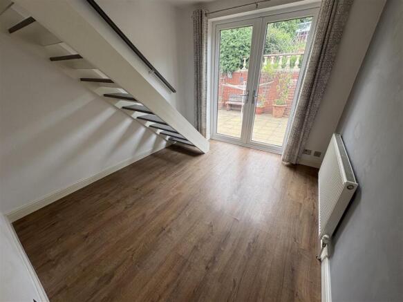2 bed Semi-Detached Bungalow for sale Image 6