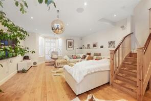 104, Gordon Road, London SE15 3RP