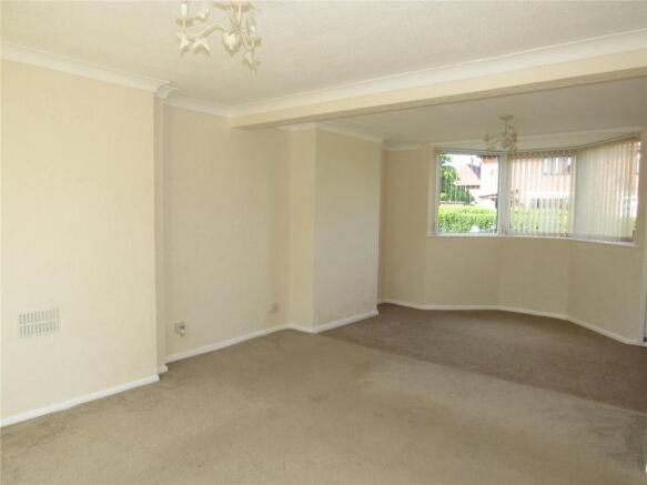 Lounge & Dining Room