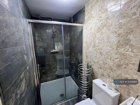 Shower - Groud Floor