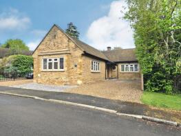 3 The Byrn, Manor Farm Road, Northampton NN3 9EB