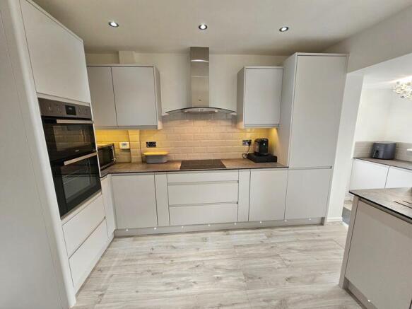 Kitchen 9