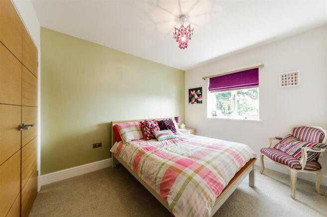 8263812-interior29-p