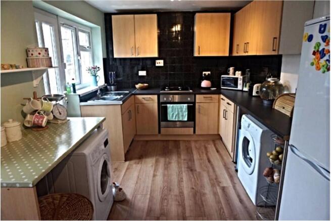 Kitchen / Breakfast