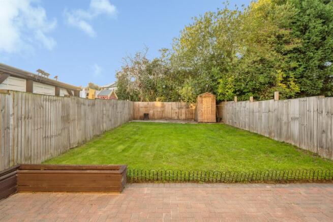 3 bed Terraced for sale Image 4