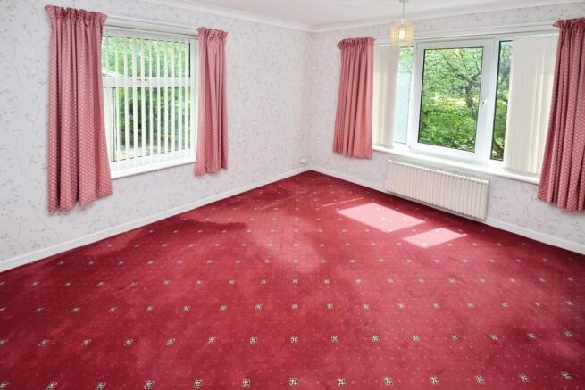 2 bed Apartment for sale Image 6
