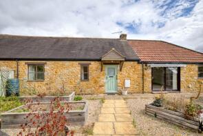Long Barn, Middle Street, Galhampton, Yeovil BA22 7AP