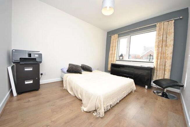 Bedroom 3/ Dining Room